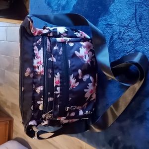 Cross body purse